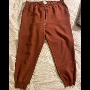 Wilfred - Aritzia - burnt orange terracotta Buffon Pants - size L